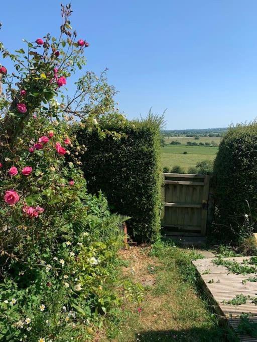 The Garage Getaway Daire Glastonbury Dış mekan fotoğraf